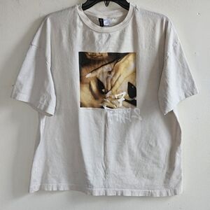 ARIANA GRANDE OVERSIZED TEE SIZE MEDIUM